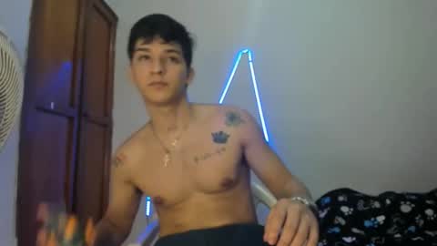 Snapshot of maaster420 chatting on September 25, 1:56 am itgram pezlo josue online show from September 25, 1:56 am