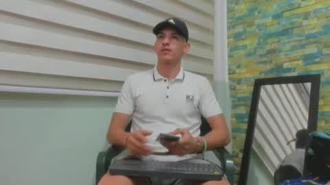 Snapshot of maaster420 chatting on February 16, 5:48 pm itgram pezlo josue online show from February 16, 5:48 pm