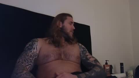 Snapshot of mac_drew chatting on February 14, 5:51 am mac_drew online show from February 14, 5:51 am