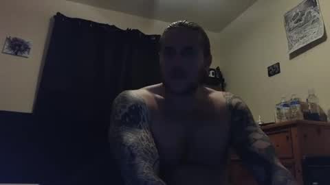 Snapshot of mac_drew chatting on January 31, 3:20 am mac_drew online show from January 31, 3:20 am