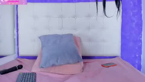 macarena_05_ online show from July 6, 4:20 am