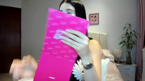 Macarena online show from May 22, 3:57 am