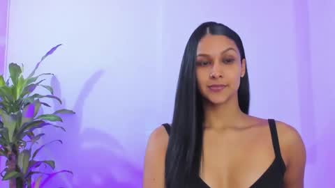 macarenasmith1 online show from December 3, 11:00 am