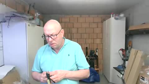 Andy online show from April 27, 7:33 pm