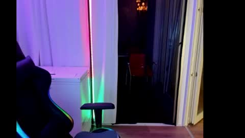 Andy online show from August 1, 11:17 pm