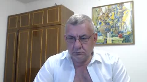 Macho online show from June 19, 6:36 pm
