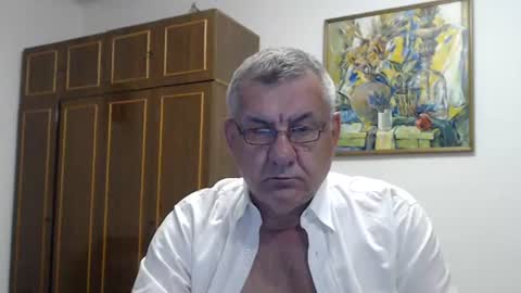 Macho online show from July 1, 7:55 pm