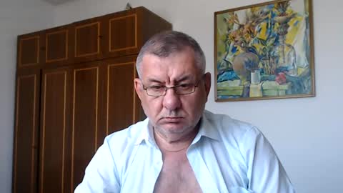Macho online show from June 27, 12:44 pm
