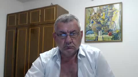 Macho online show from July 26, 6:49 pm