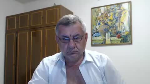 Macho online show from July 17, 8:55 pm