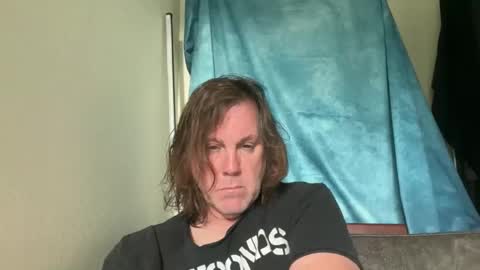 xStraightEdgex online show from May 24, 2:08 am