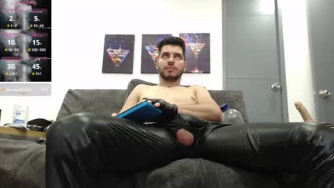 instagram mackdanielsx online show from June 20, 11:00 pm