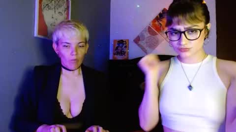 Noah Askew online show from September 19, 5:44 am