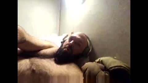 macmillandavid95 online show from December 15, 5:14 am