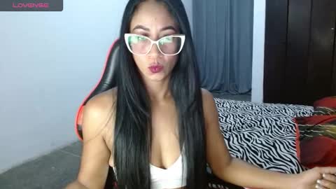 EMILY online show from February 14, 11:35 am