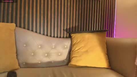 Madame online show from July 1, 12:36 pm