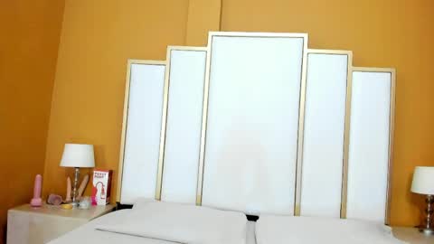 Madame Carla  online show from June 8, 12:28 pm