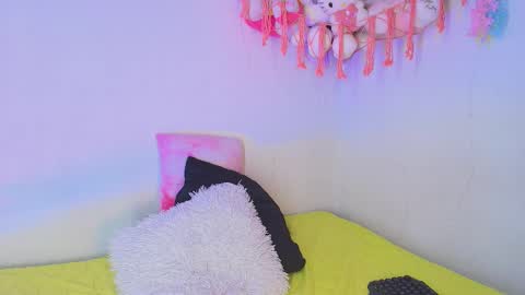 maddie 09 online show from November 26, 1:41 pm