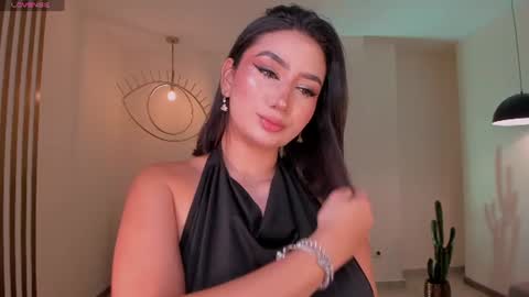Maddison online show from July 11, 8:01 pm
