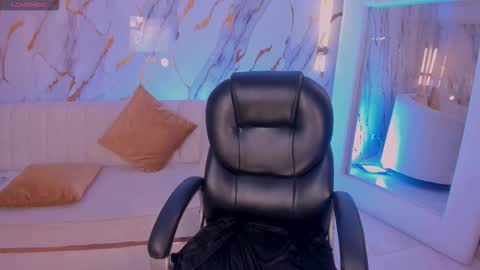 Maddison online show from November 23, 4:54 am