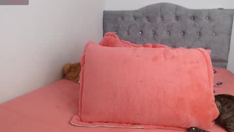 Maddy online show from November 24, 11:03 pm