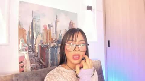 Maddy  online show from June 14, 4:14 am