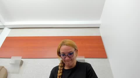 maddy cartter online show from June 19, 10:43 am