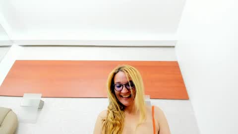 maddy cartter online show from July 18, 11:34 am