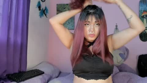 Maddy  online show from May 1, 10:37 pm