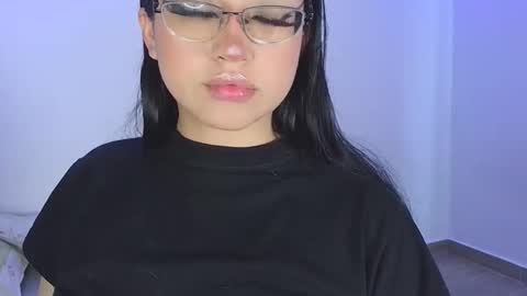   Please followme and rate me your thumbs up online show from March 9, 9:08 pm