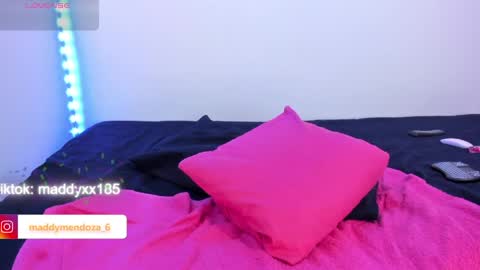 Maddy online show from May 2, 1:22 am