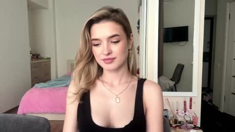 Alisa online show from May 28, 1:31 pm