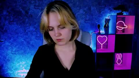 Madeline online show from March 8, 12:42 pm