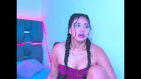 madelinesquit online show from July 14, 7:08 pm