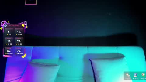 Madison Watson online show from December 5, 11:52 am