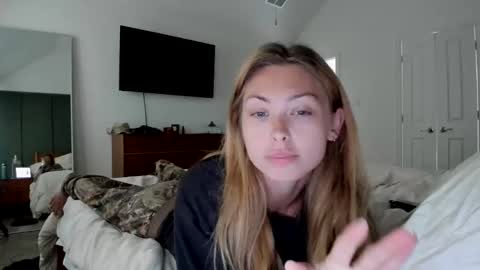 mari rose online show from May 7, 9:32 pm