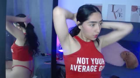 Madelein online show from February 18, 2:55 am