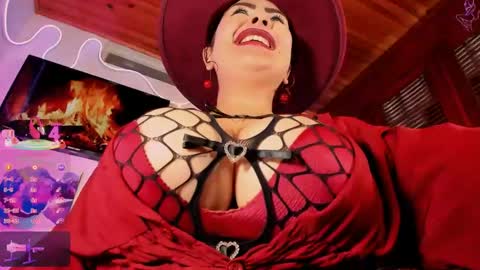 Madison Astrid  online show from May 3, 9:32 pm