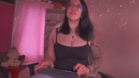 Madison   online show from June 25, 1:49 pm