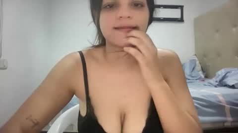 Snapshot of madison_tits chatting on October 7, 2:29 am madison_tits online show from October 7, 2:29 am