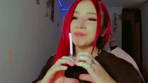 Snapshot of madison_x17 chatting on October 2, 12:42 am madso x17 online show from October 2, 12:42 am