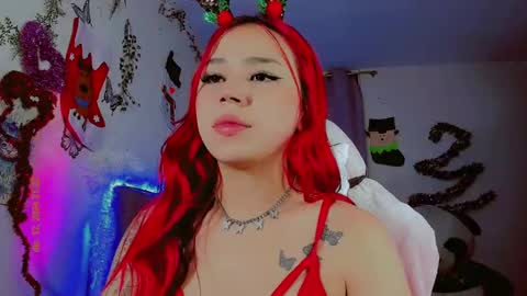 Snapshot of madison_x17 chatting on December 13, 2:21 am madso x17 online show from December 13, 2:21 am