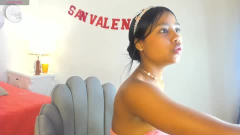 madisongomez16 online show from February 14, 9:13 am