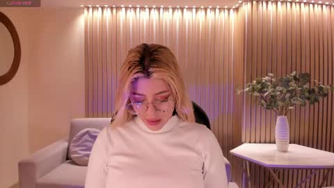Madison Kane online show from June 20, 11:16 am