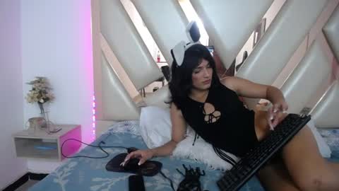 madisson_jones18 online show from July 11, 8:23 pm