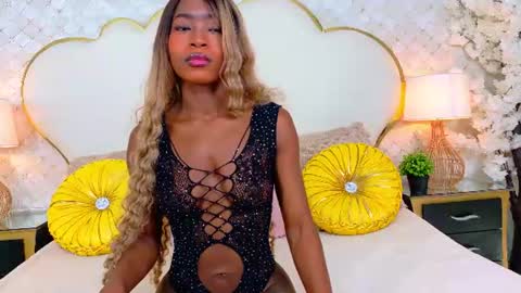 madissonbonny_ online show from August 3, 8:59 pm