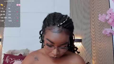 Madisson Lopez online show from July 20, 8:43 pm