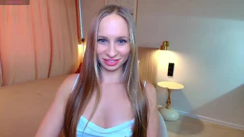 Madlen online show from May 2, 12:22 pm