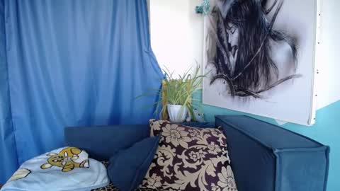 Elizabeth online show from July 8, 1:31 am