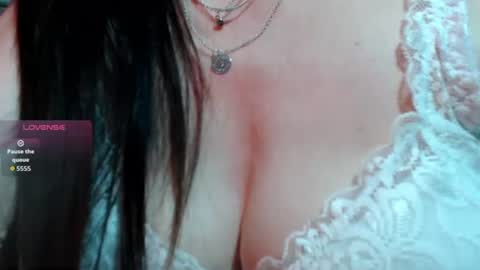 Mara online show from July 3, 5:51 pm